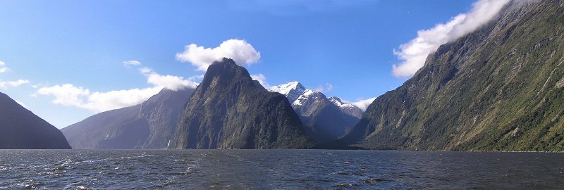 28 (105) Milford Sound.jpg